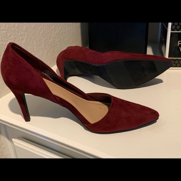 burgundy heels size 12